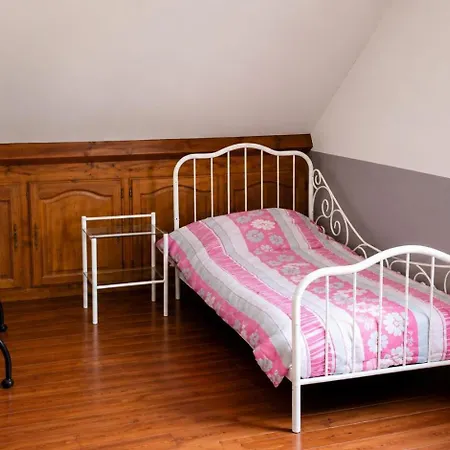 Holiday home Le P'tit Bourquin Bourg-Fidele